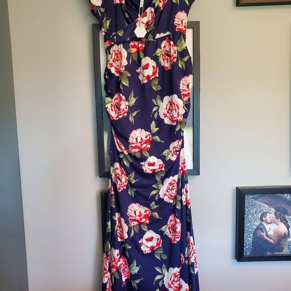 PinkBlush Navy Floral Off Shoulder Wrap Maternity Photoshoot Gown/Dress Size XL